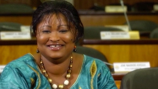 Morte et ressuscitée après 24 heures - Gifty Klenam, élue au parlement du Ghana - - Macy Domin...