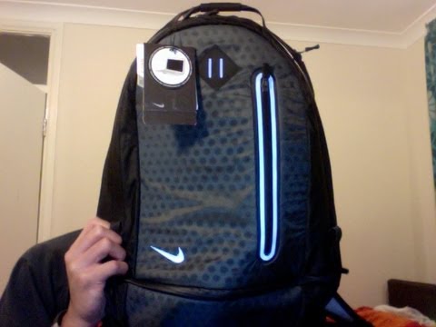 nike cheyenne vapor running backpack