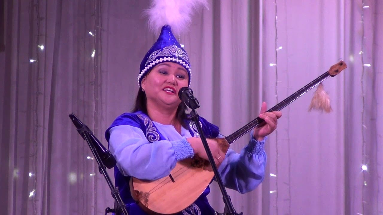 Mp3 музыка казахский. Весёлый казах поёт. Казахские народные песни. Казах Веселые песни. Казахская веселая песня.