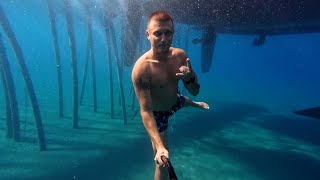 видео: Жизнь на яхте семьей. После катамарана на монохул. Обзор GMC SAVANA вариант для автодома. картинка: Жизнь на яхте семьей. После катамарана на монохул. Обзор GMC SAVANA вариант для автодома.
