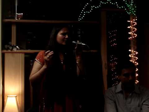 Tum Hi Mere Mandir-Deepika singing - The Karaoke C...