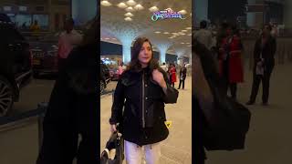 Anushka Sharma का Airport Look है काफ़ी Comfy Stylish | Fashion | Bollywood | Viral | N18S | #shorts