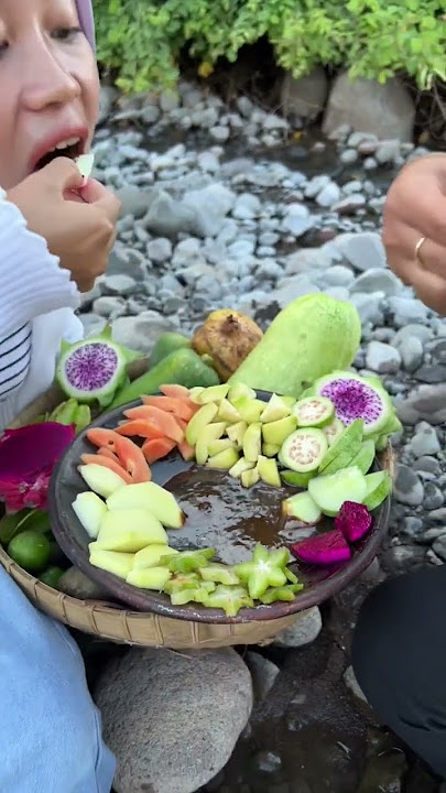 Fresh fruit harvest #rurallife #shorts (5/5)