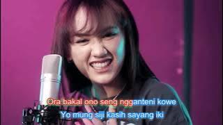 Download lagu (Versi Karaoke)Happy Asmara - Salah - Karaoke Tanpa Vokal