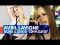 Avril lavigne ricrea liconico look del di complicated 22 anni dopo  rds music for you