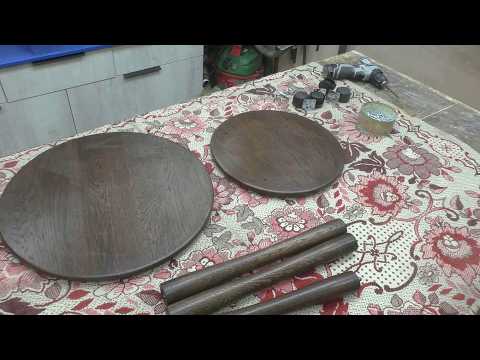 Round table on wheels. Completely collapsible. Material: oak.