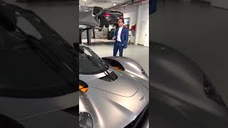 Alessandro Gino Presenta Valkyrie Di Aston Martin