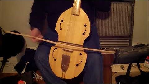 Bass viol