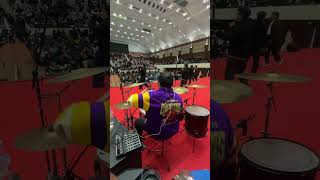ORANGHUTAN SQUAD - SEMPURNA LIVE #oranghutansquad #music #hiphop #rap #oolriski #budaya #drums