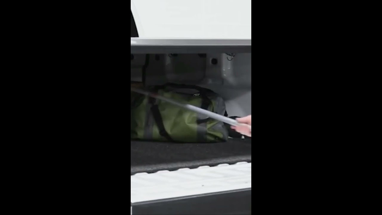 Quickly Load And Unload Your Cargo Reach Up To 8 Ft Shorts