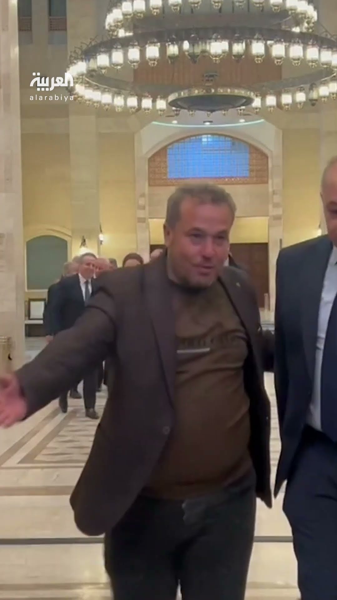رئيس الحكومة الانتقالية:حقوق الناس والطوائف مضمونة وأناشد جميع السوريين في الخارج بالعودة إلى بلادهم