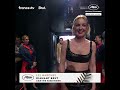 L'entrée d'Agathe Riedinger dans l'auditorium Louis Lumière pour son film "Diamant Brut" !