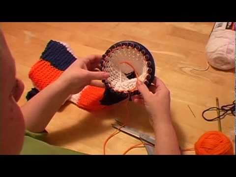 Round Loom Knit Scarf Tutorial – Knit, Purl & Slip Stitch –