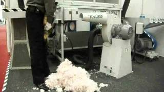 90-100kgs/Hour Pillow Filling Machine/Stuffing Machine for Cushion