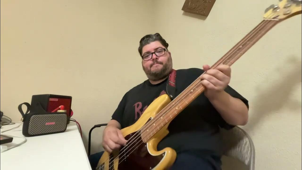 Bass guitar through Spark go demo YouTube