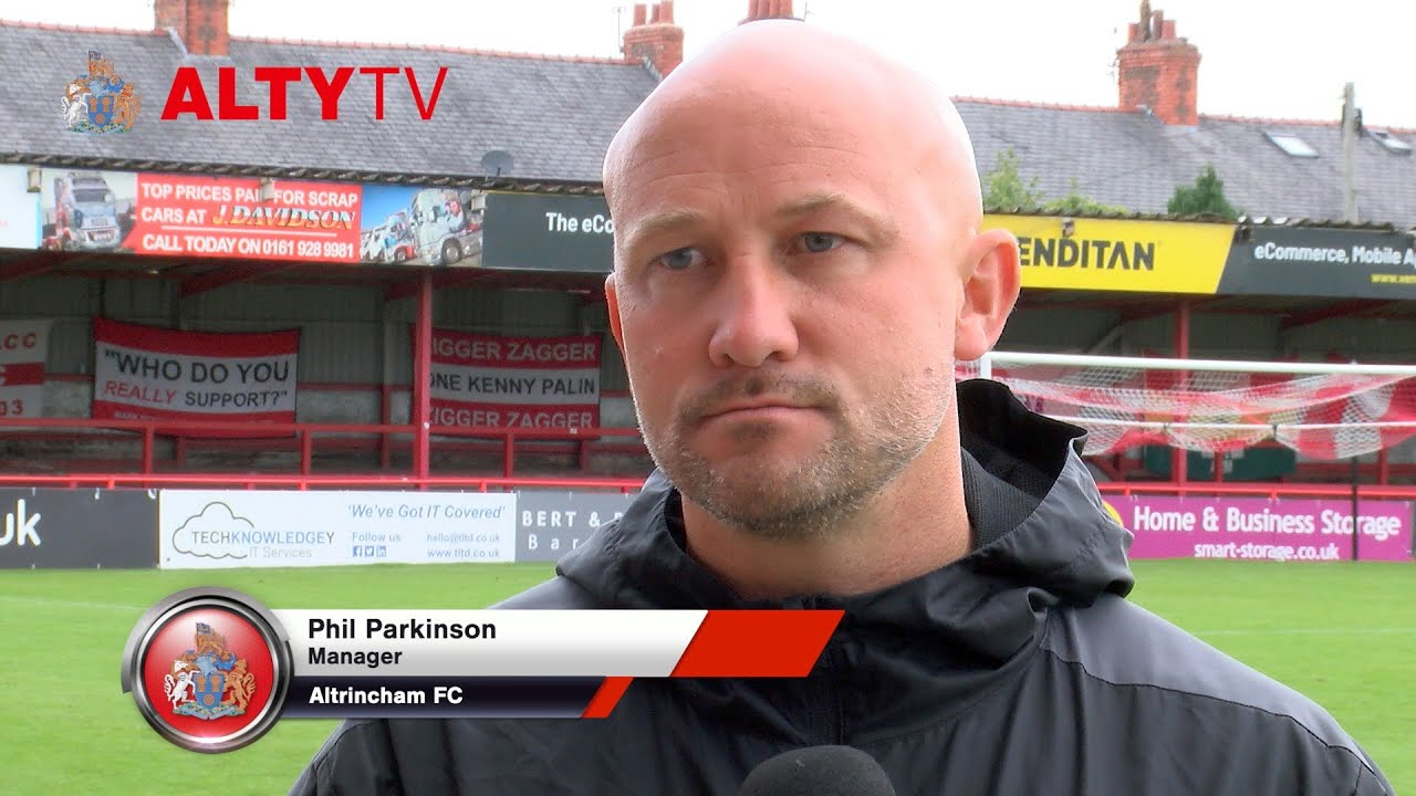 ALTRINCHAM Vs SOUTHEND UTD - Phil Parkinson - Post Match Interview -  11/11/2023 