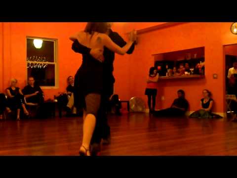 Eric Lindgren and Rebecca Rorick Smith Perform at Milonga Nueva (1/3)