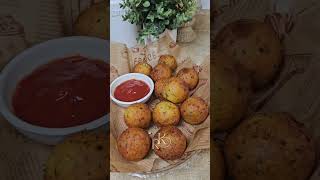 Deliciosas quedaron estas bolitas de papa con queso mozzarella 🥔🧀🤤 La receta paso a paso ya es...