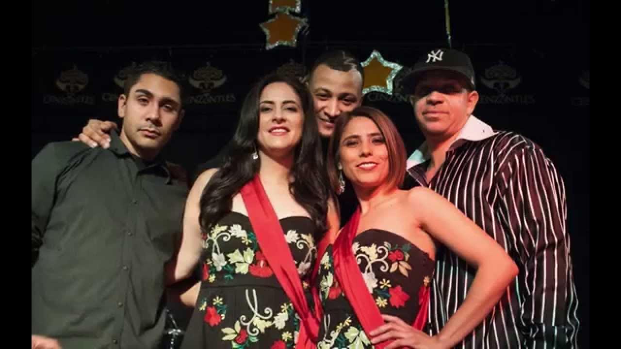 Los Cenzontles & Andre Thierry ft David Hidalgo - Swingin' On A Vine Los Cenzontles & Andre Thierry ft David Hidalgo - Swingin' On A Vine