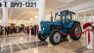 видео: «Беларус-1221 — легендарный трактор, который удивил весь мир! 🚜💪» картинка: «Беларус-1221 — легендарный трактор, который удивил весь мир! 🚜💪»