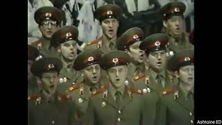 USSR anthem Sung by the red army on 1987 hockey Game (LIVE)