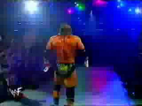 Triple H - Motorhead Live Entrance - The Game (Wrestlemania 17)