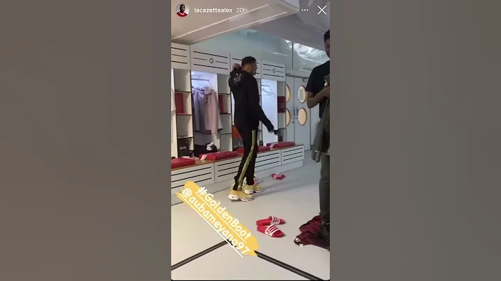 Lacazette pokes fun at Aubameyang golden boots and Hector bellerin fashion sense (instagram) - DayDayNews