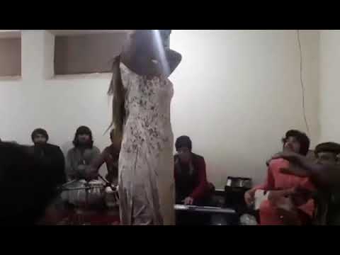 میله پهلوان ابریز گلبهاری مشهور به گزمه گلبهار