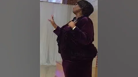 Lorraine Singleton, Comedienne