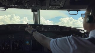 NICE LANDING IN MAKASSAR // BOEING 737 - 900