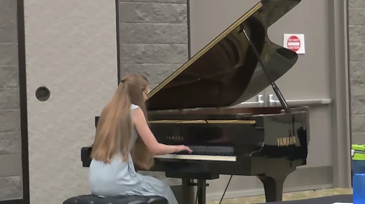 Emily LeBlanc plays His Eye Is On The Sparrow. Nat...
