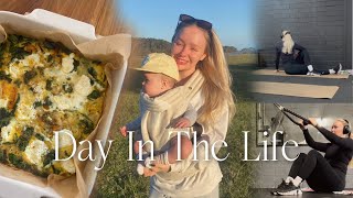 DAY IN THE LIFE! Come to the gym with me, frittata recipe, family time, book recs &amp; more! VLOG