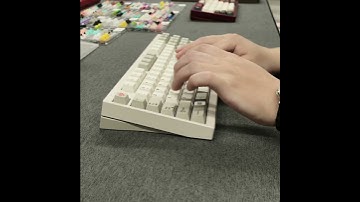Geon F1-8X V2 Classic (Galatea FR4 + V3 alu plate) + Cherry HB (L+F) + GMK Classic Beige
