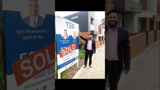 🔵 𝗬𝗘𝗦, that smile says it all after the settlement!🥳🔖  #Soldproperty #soldfast #sold #melbourne