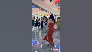 رقص على مزمار قمة الروعة رقص بنات اجنبي @Yemeni-dances