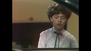 Evgeny Kissin ~ Scriabin Preludes op. 27, 37, Etude op. 42 no. 5 ~ 1986 video