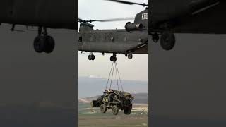 CH-47 Chinook—the flying powerhouse of the U.S. Army. #military #usa #usmilitarycombat #unitedstates