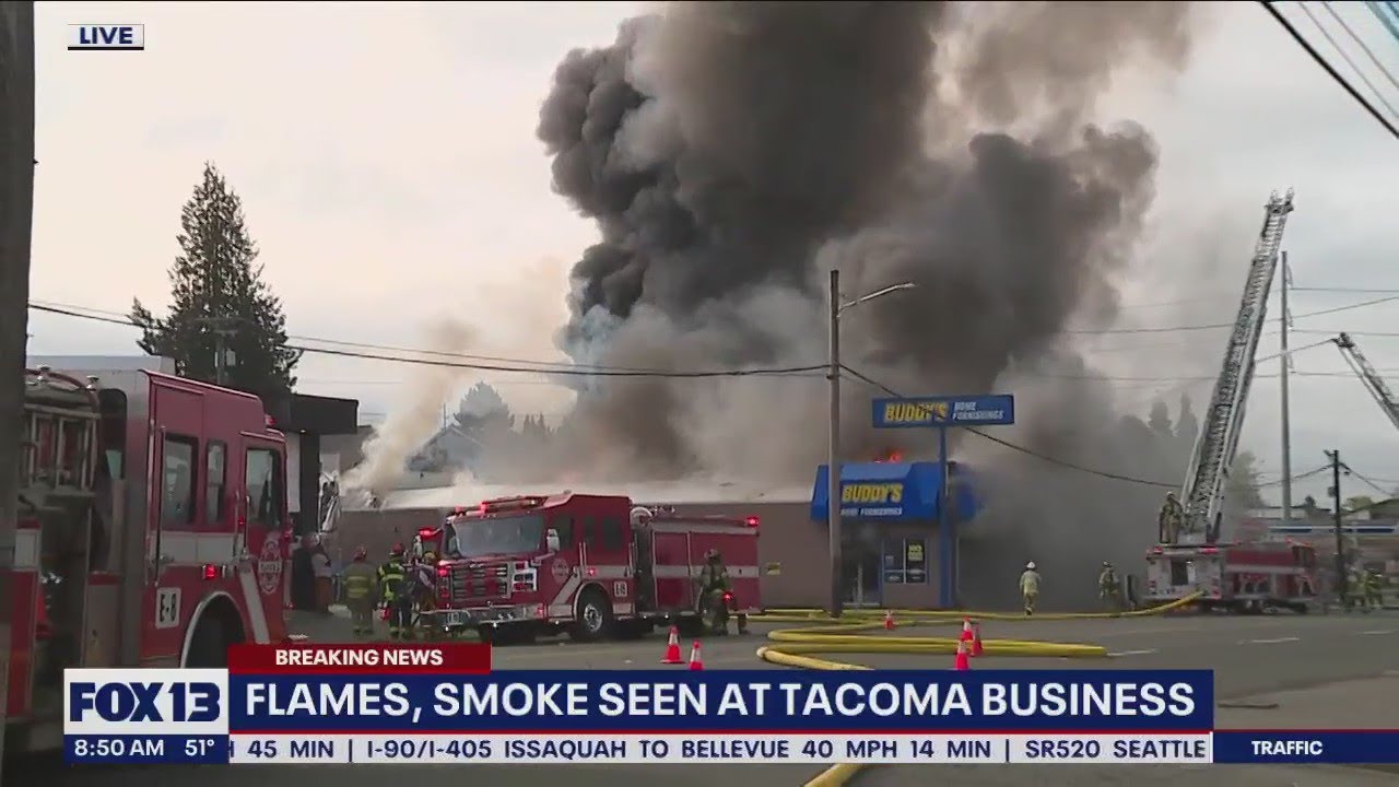 Fire at Tacoma furniture store sends smoke billowing into sky - YouTube