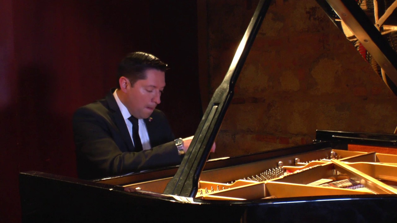 Soy Colombiano, Bambuco. Alvaro Puig, MD - Piano