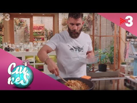 Vídeo: Com Cuinar Els Kebabs De Gambes I Calamars