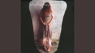 Video thumbnail of "Stéphanie Lapointe - Nous sommes"