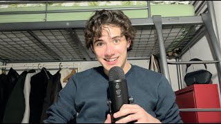 ASMR estoy de vuelta! / Susurros y Mic Brushing