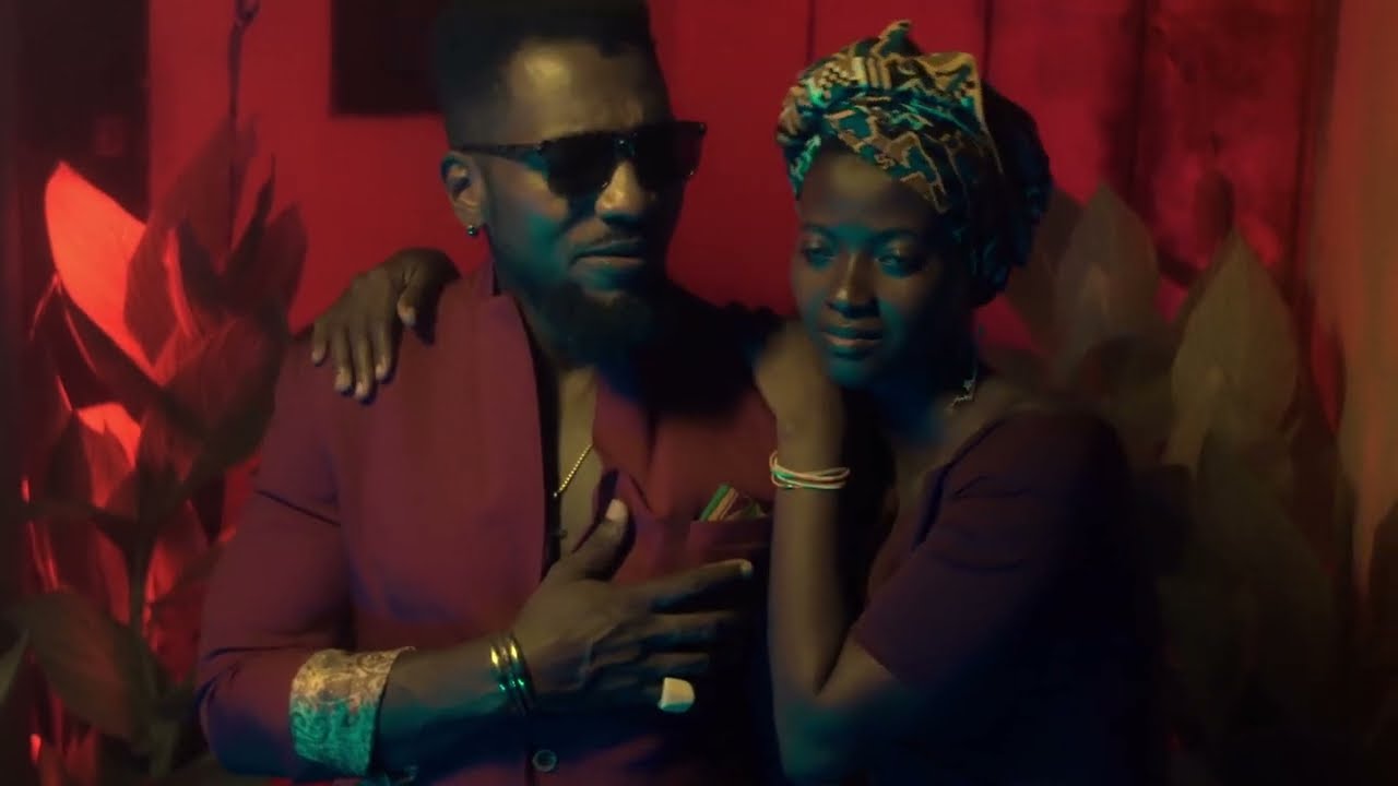 Fofo Skarfo - Vivina ft Zeaya Ka