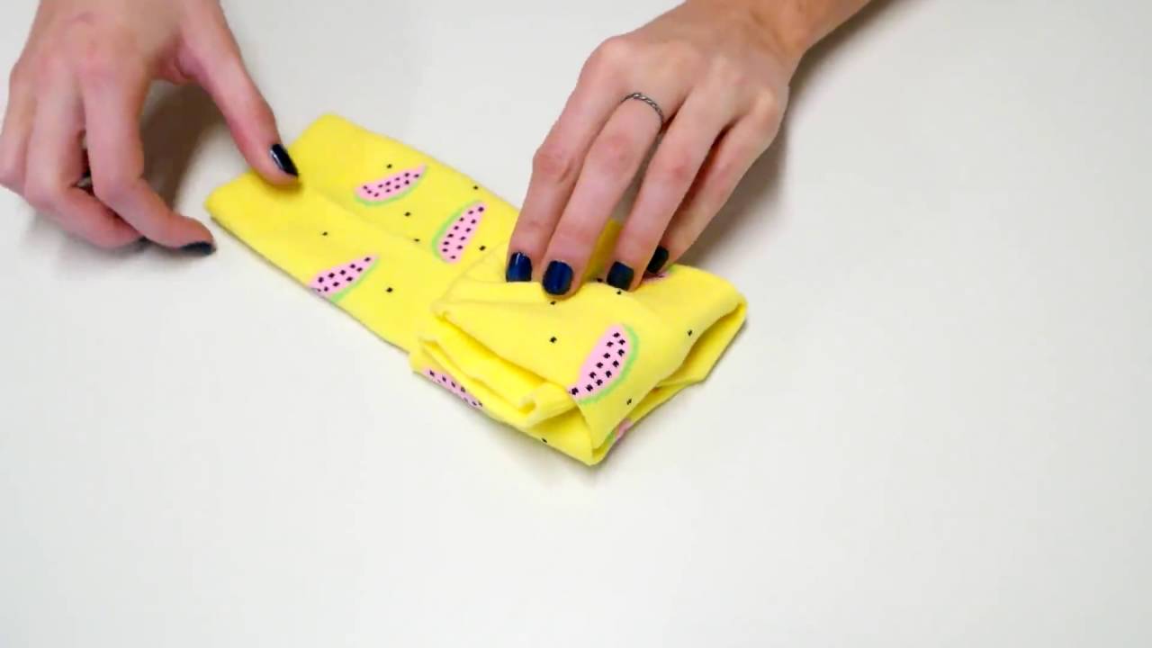 Voici la meilleure façon de plier ses bas! YouTube