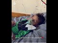 شظية إسرائيلية تصيب الطفل عبيدة القرا بالشلل ووالده يطالب بعلاجه بالخارج 