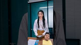 bechari ladki ko naukari mil gayi 👩‍✈️👩‍✈️ #trending #viralcontent #viralvideo #viralchallenge