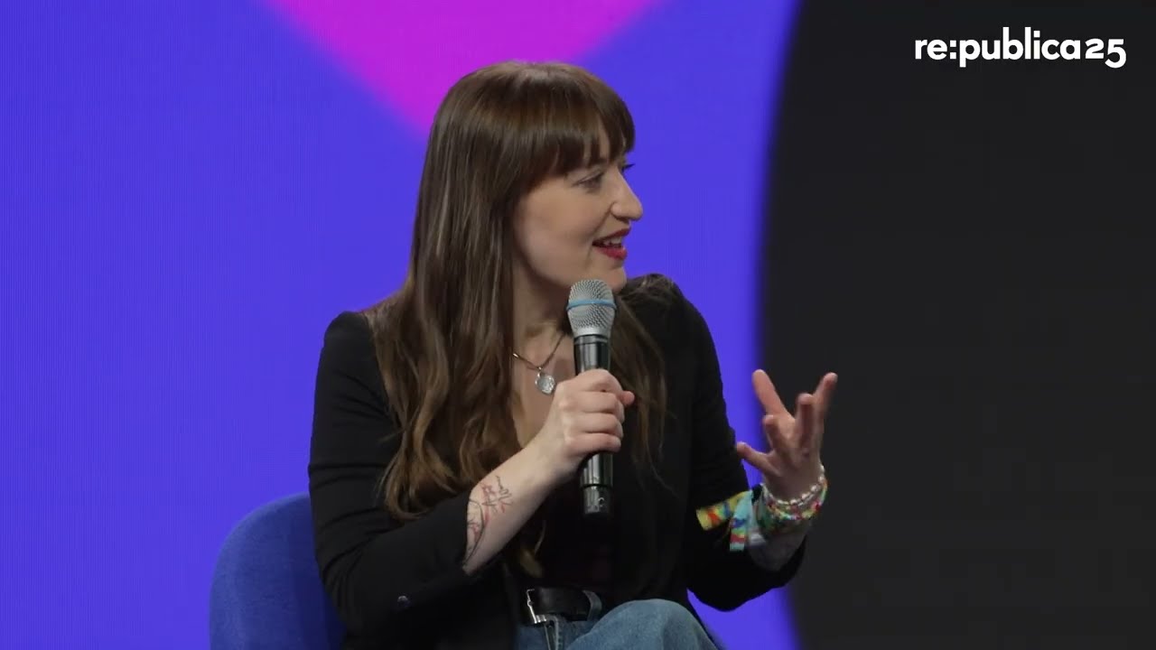 re:publica 25: Heidi  Reichinnek - Wahlkampf 2.0: Heidi Reichinnek im Gespräch mit Johnny Haeusler