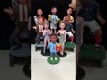 Bobblehead Party: Fun Shaking Figures 🎉
