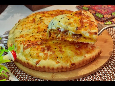 فيديو: فطيرة بجبنة الفيتا واللحم المفروم