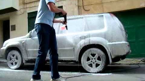 MÁY XỊT RỬA XE HƠI, MÁY XỊT RỬA SÂN  0987 883 044Mr Sơn